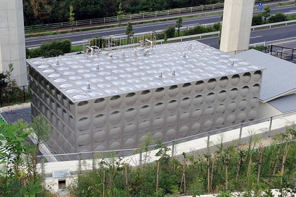 工礦企業(yè)專用不銹鋼水箱安裝后要驗(yàn)收哪些方面